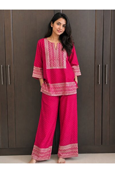Devoiler Women’s Magenta Pink Mul Cotton Co-Ord Set – Printed Kurta & Wide-Le...