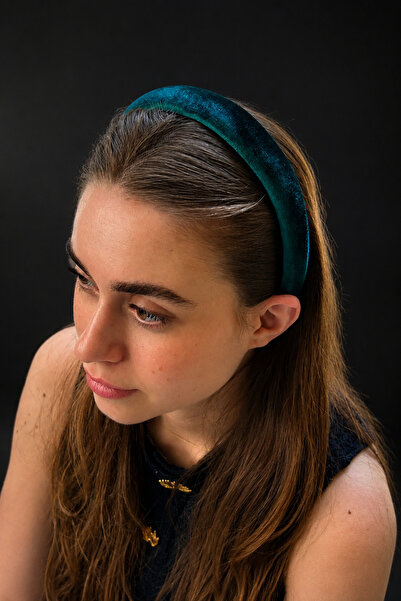 ByMerve Women's Emerald Green Velvet Thin Hair Crown Soft Daily Accessory