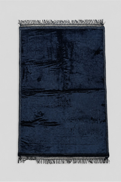 ÇİPİLLER Plush prayer mat
