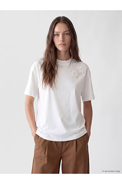 LC Waikiki Trendlucky Embroidered 100% Cotton Blouse with a Difference