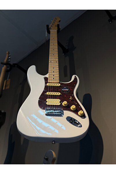 Auster As100 Pro Elektro Gitar Seti (Kablo ve Kılıf Hediye)