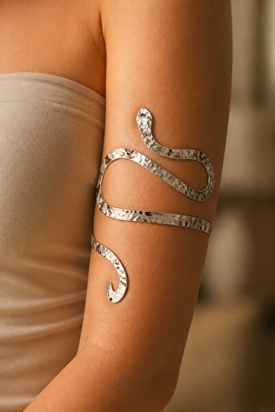 nesdesignn Snake Motif Forged Pazu Bracelet