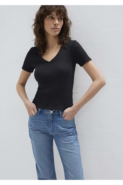 Mavi M1601040 V-Neck Basic T-Shirt Women's T-Shirt Black