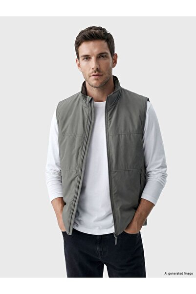 LC Waikiki Regular Fit Stand Collar Men's Vest