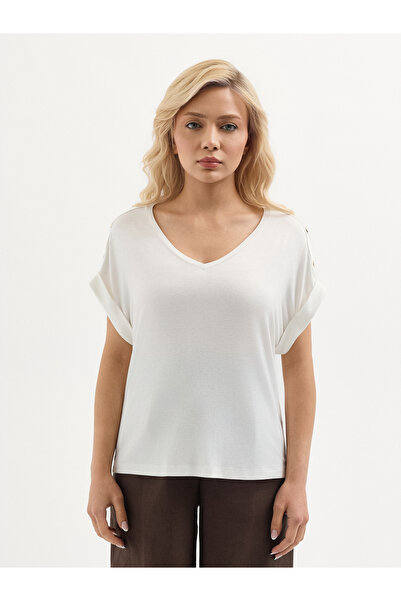 Karaca Ekru Viskon Karışımlı Düğme Detaylı T-Shirt