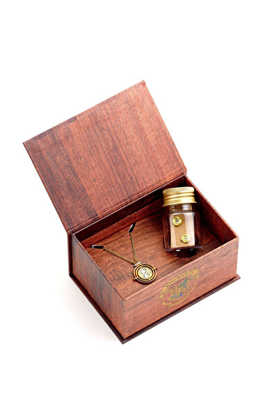 The Carat Shop Harry Potter Set earrings + necklace