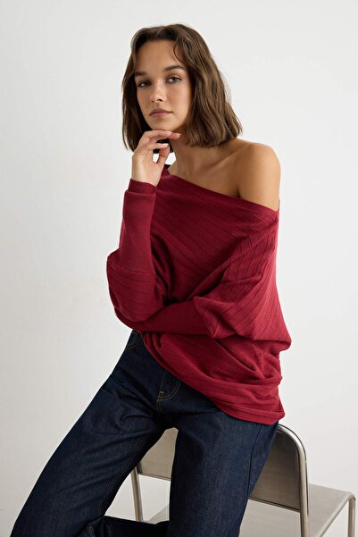 Trendyol Collection Red Boat Neck Bat Sleeve Knitwear Sweater Twoaw27Kz00129