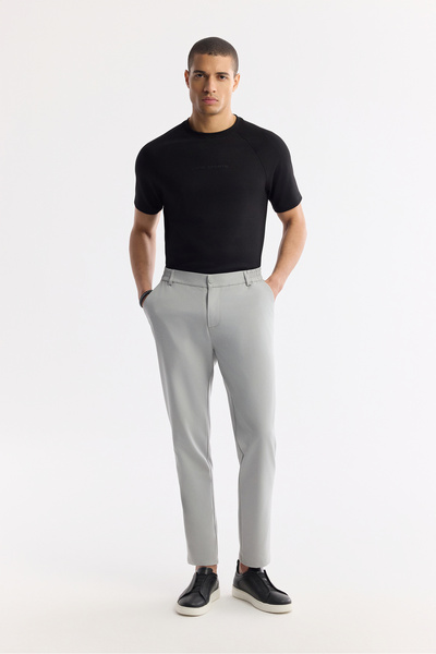 Avva Erkek Açık Gri Beli Lastikli Bi-Stretch Teknik Kumaş Slim Fit Pantolon A...
