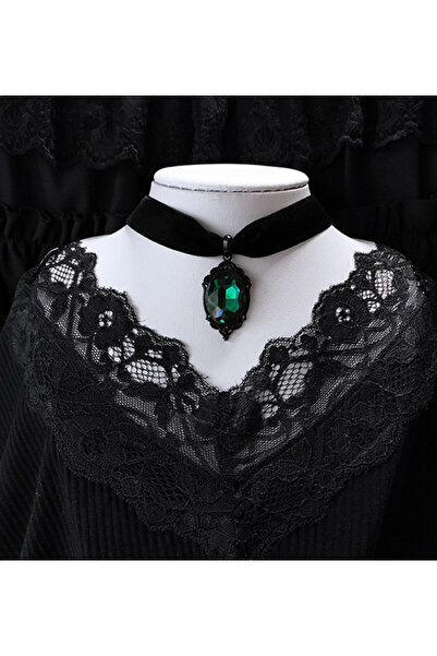 Choice YA4073-1 Gothic Vampire Cameo Pendant Choker Velvet Necklace for Women...