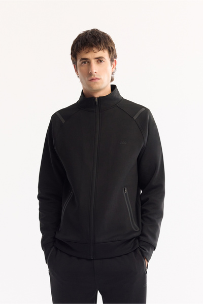 Avva Erkek Siyah Dik Yaka Fermuarlı Bi-Stretch Teknik Kumaş Regular Fit Sweat...