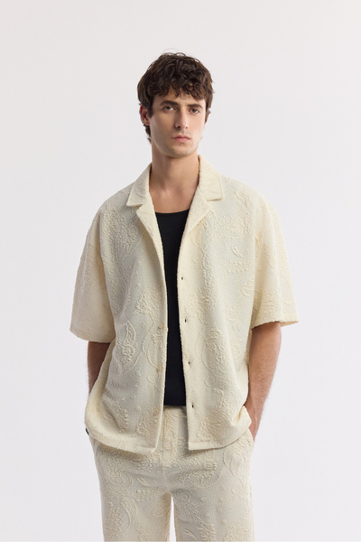 Avva Erkek Ekru Apaj Yaka Pamuklu Jakarlı Kısa Kollu Oversize Fit Gömlek A51Y...
