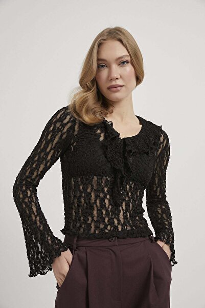 Arma Life Armalife 10640 front ruffled Lace women's blouse