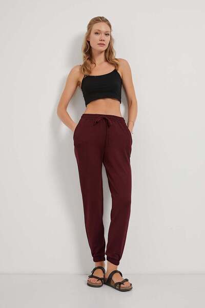 Arma Life Women's Elastic Waist Basic Burgundy Jogger Sweatpants