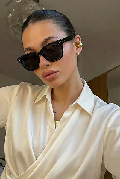 Chunky Frame Oval Unisex Black Sunglasses