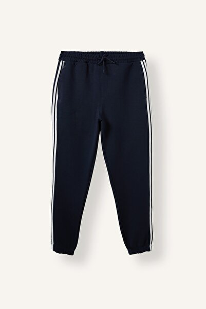 DeFacto Regular Fit Yan Biyeli Lastikli Paça Jogger Eşofman Altı E9665AX26AU