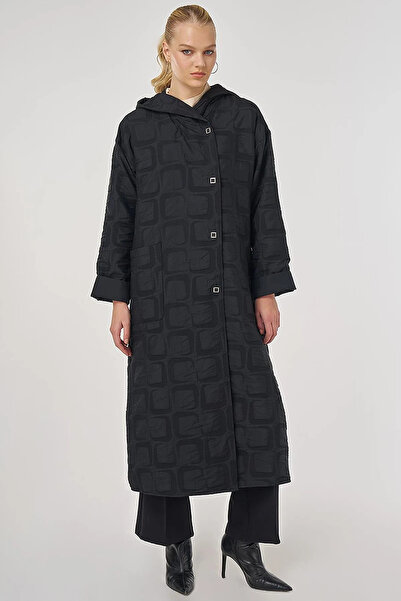 Kayra Patterned Wear and Go Black