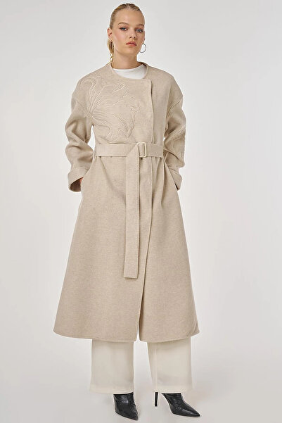 Kayra Applique Detailed Cashmere Coat Cream