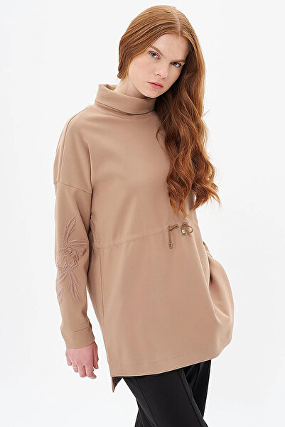 Kayra Embroidered Sweatshirt Beige