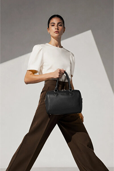 Bueno Shoes Black Leather Women's Shoulder Bag