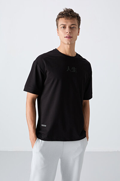 TOMMY LIFE Siyah Pamuklu Kalın Yumuşak Dokulu Oversize Fit Baskılı Erkek T-Sh...