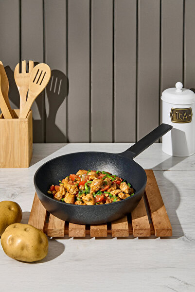 Aryıldız Pro Grade Frying Pan 26 cm Black