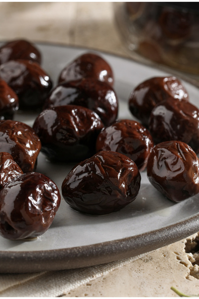 Görem Zeytin Eski Yöntem Üretilmiş Yuvarlama Siyah Zeytin 400gr.