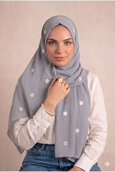 Veil Designer طرحة بوال طبقيتن أناقة هادئة تناسب كل إطلالة. بتطريز الورد الصف...