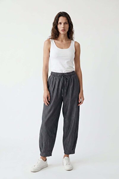 HAKKE Loose Cut Elastic Waist Casual Women's Pants