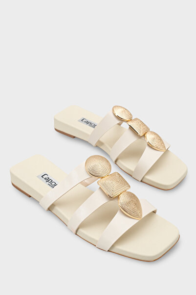 Capone Outfitters Rebekah Flat-Toe Comfortable Women's Slippers with Metal Ac...