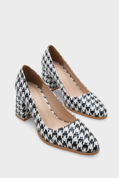 Capone Outfitters Penni Round Toe Mid-Heel Casual Women's Heeled Shoes