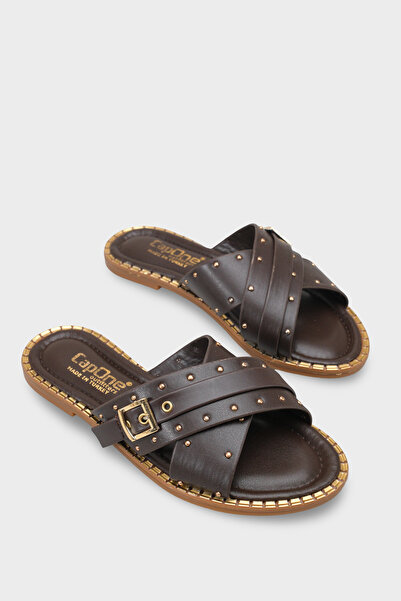 Capone Outfitters Papuci de damă cu aspect metalic, cu toc scurt și curea înc...