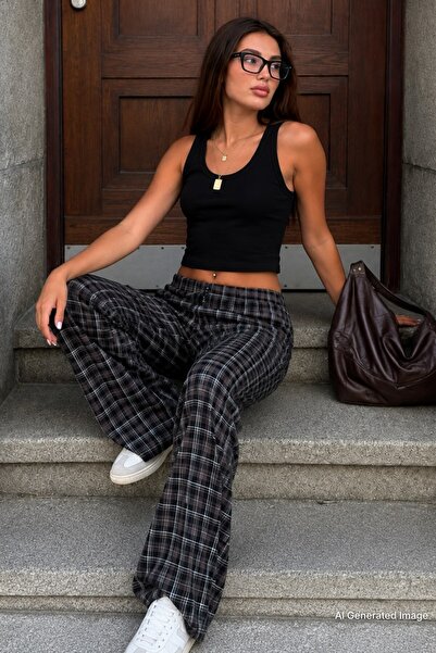 Madmext Pantaloni în carouri cu talie elastică neagră și picior larg MG2658
