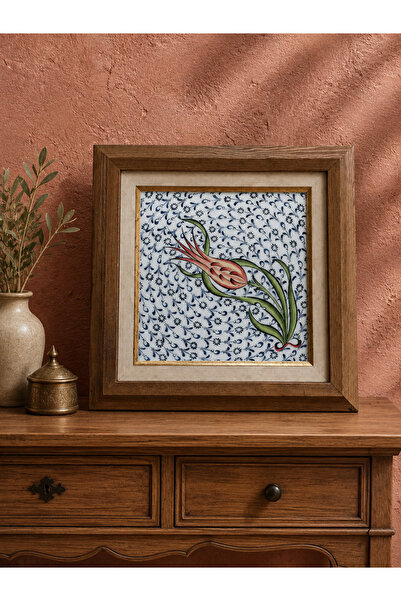 El Yapımı Haliç ve Lale Desenli Çini Karo - 30x30 cm