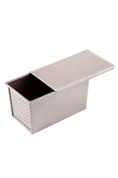 Generic CHEFMADE WK9054c Non-Stick Corrugated Loaf Pan with Cover, 450g