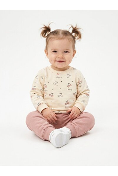 Kids Kingdom Cotton Cherry Detailed 2-Piece Baby Girl Set