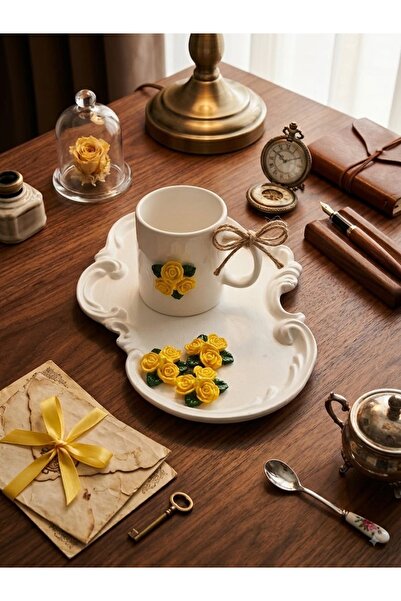 Dekor köşesi Vintage-Inspired Yellow Rose Cup and Special Design Tray Set – S...