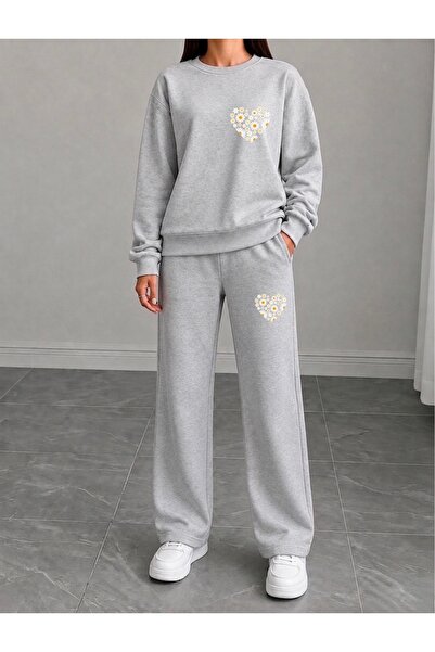 FUFLUNS Daisy and Heart Printed Women's Cuffed Crew Neck Bottom/Top Tracksuit...