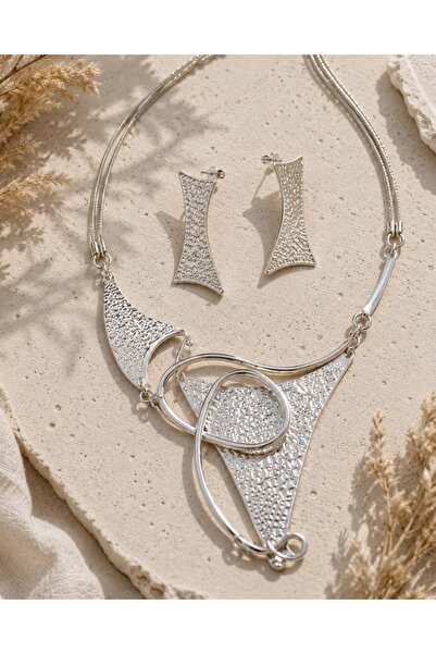 Kutcha Accessories Modern Geometrik Gümüş Kaplama Kolye & Küpe Seti