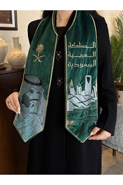Moon Saudi National Day Shawl and Scarf Velvet Embroidered Pride and Elegance...
