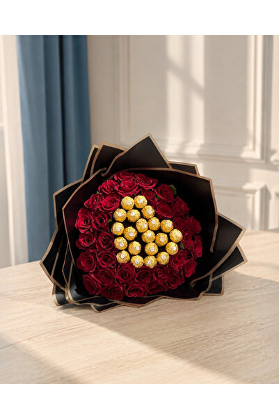 TagerElSaadah Luxury natural flower bouquet with a distinctive chocolate asso...