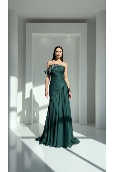 holie dress DRAPELİ OMUZ TAŞ İŞLEMELİ UZUN ABİYE ELBİSE