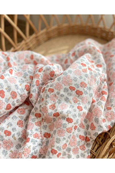 Zezig Anemone Muslin Blanket