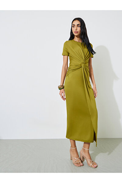 Styli Green Solid Gathered Waist Bodycon Maxi Dress
