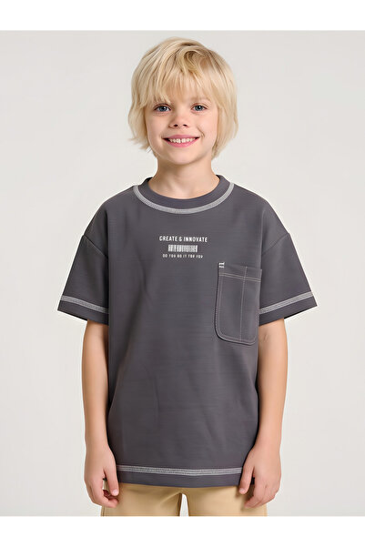 JUNIORLOOM By Styli Boys Vintage Pocket Detail Oversized T-Shirt