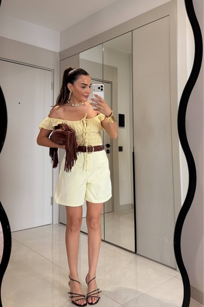 VIORA FASHION شورت دينم أصفر اللون