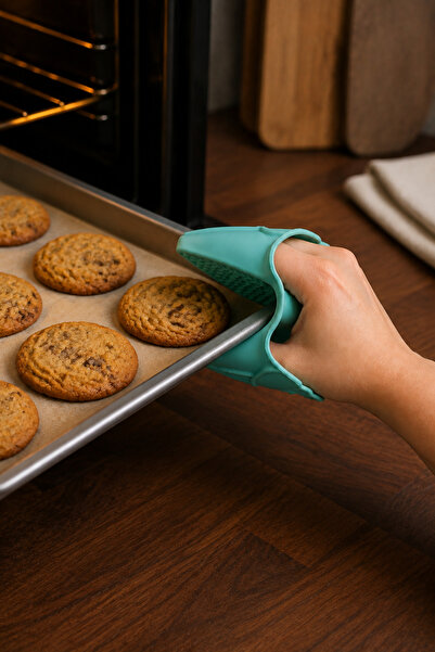 Kitchen Way 2-Piece Silicone Pot Pan Holder Heat Resistant Non-Slip Practical...