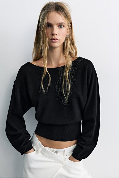 Pull & Bear Geniş yakalı çizgili kazak