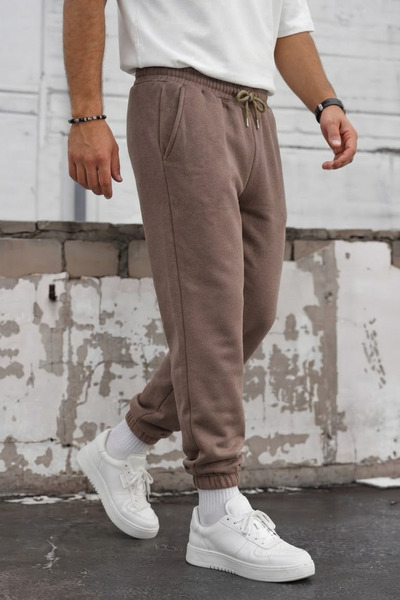 EydaMoon Men's Winter Oversize 3-Thread Sweatpants with Elastic Waist and Cuffs