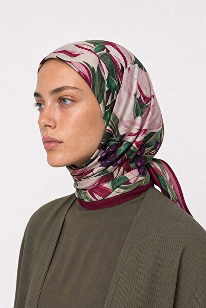 Mooncorn Laurel Pattern Hebei Silk Scarf