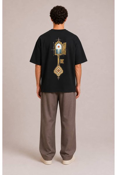 CANMODA Cheia Misterioasă – Tricou cu design imprimat negru